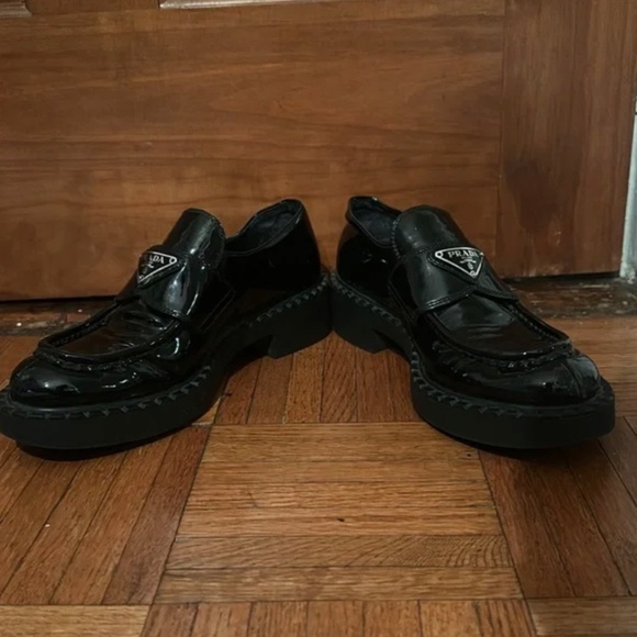 Prada Pattern leather loafers - Picture 9 of 9